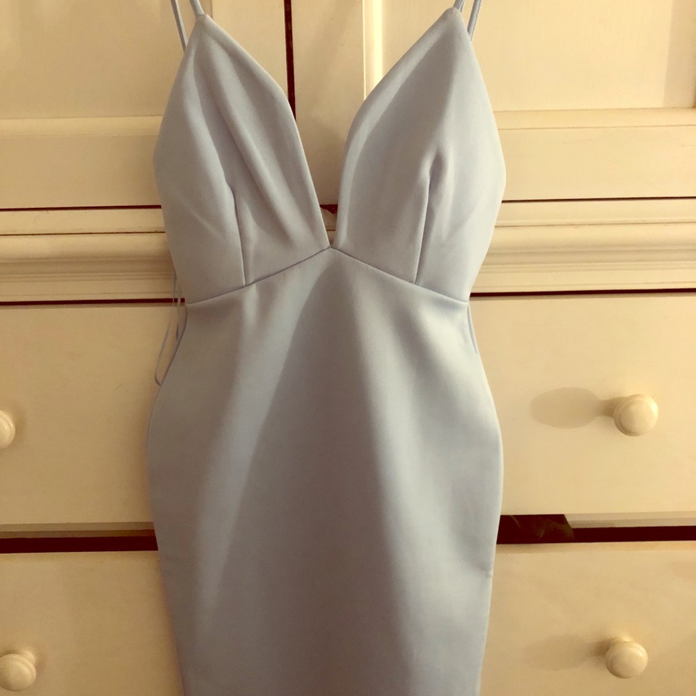 blue dress